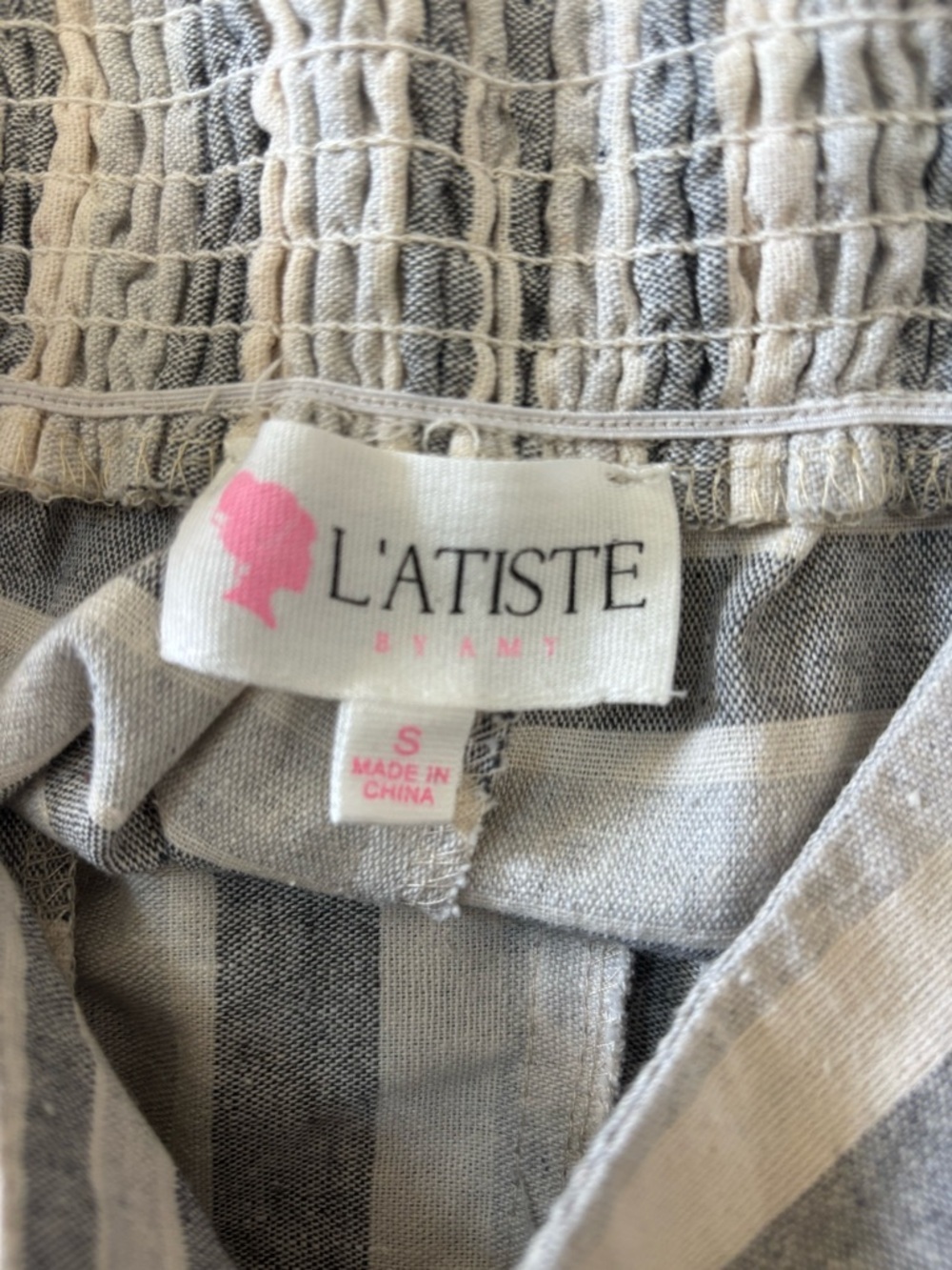 L'ATISTE Striped Wide Leg Pants in Gray and Cream - Picture 2 of 8
